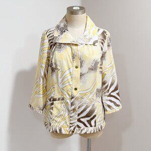 Zenergy by Chicos Women's Yellow Animal Print Stretch Jacket Size 1 - US M